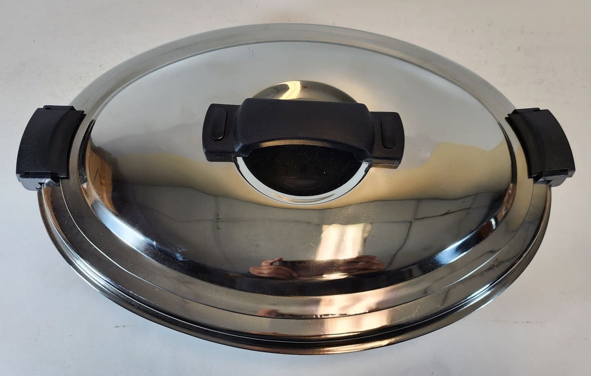 AdgDfPQGZNW9TATNXKKVFcD7Yp6vhM2VNdnDDspg (1) (1) Stainless Steel Maxima 5000 ML Hot Pot Royale Food Warmer Oval Plastic Handle Hotpot - Image 1