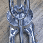 YW06-16 - Zinc alloy juicer