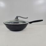 YW22-03 - 32cm vacuum nutrition pot with lid and box