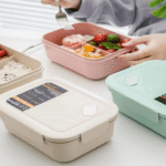 YW21-04 - 3 Compartment Lunch Box Reusable Freezer Safe Food Containers