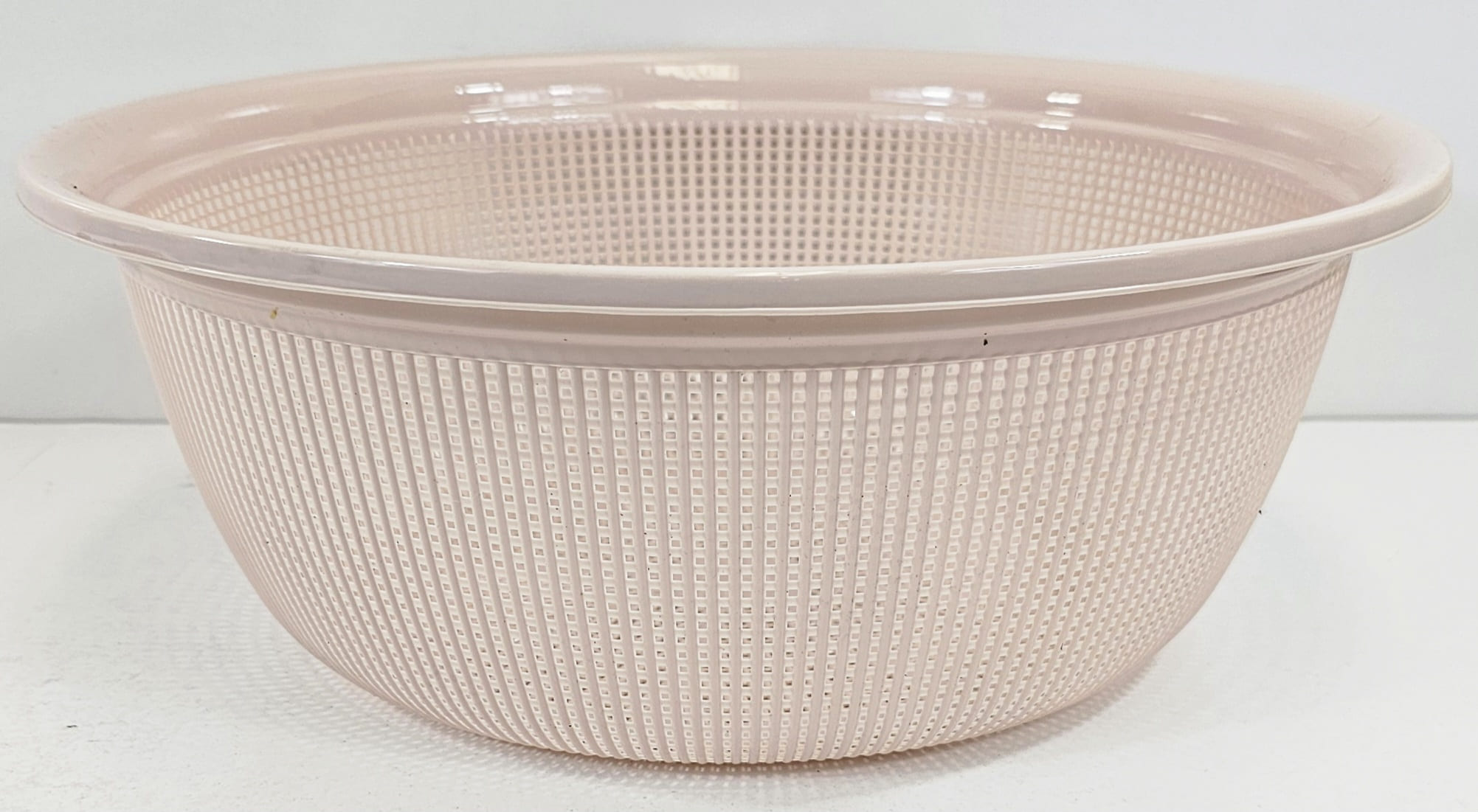 pp141 YW26-01 - RM01-R4 - Main-LW - Rice Bowl - Plastic - Image 1